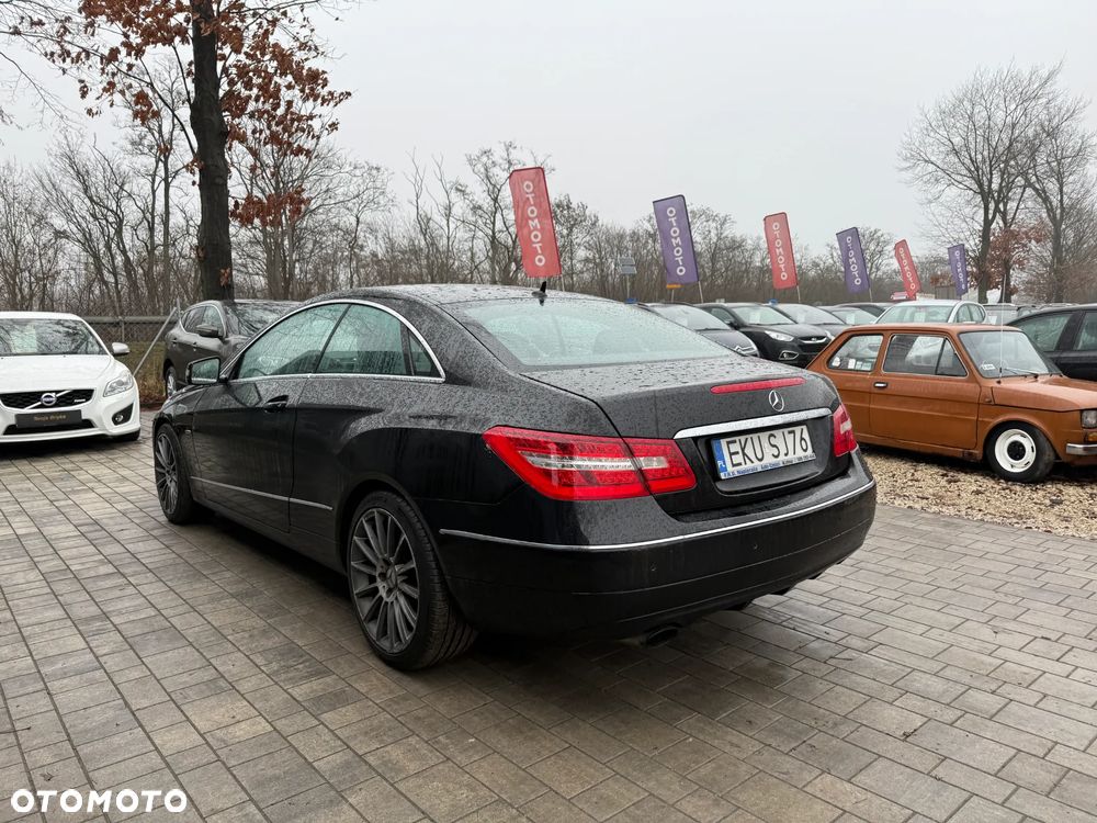 Mercedes-Benz Klasa E - 14