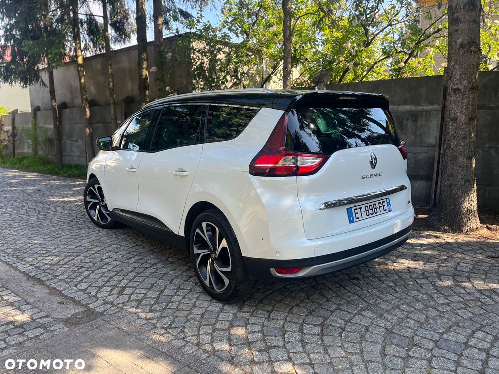 Renault Grand Scenic ENERGY dCi 110 INTENS - 12