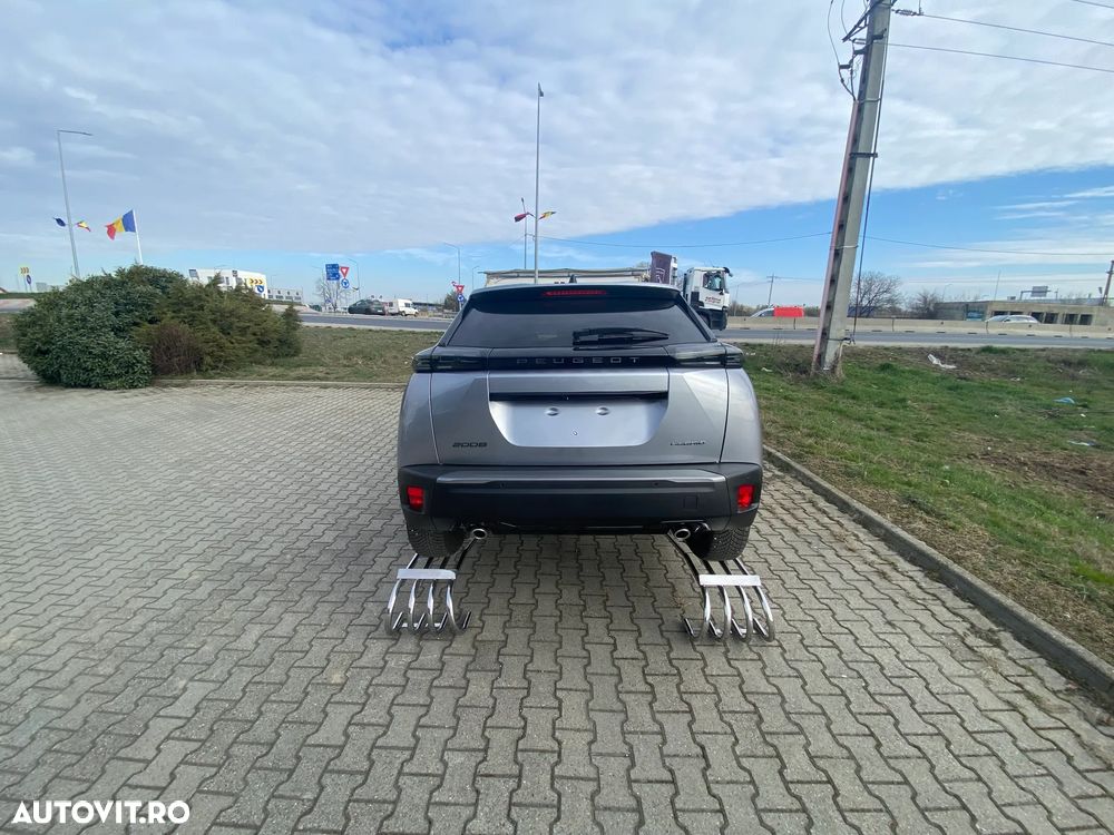 Peugeot 2008 Hybrid 145 e-DSC Allure - 4