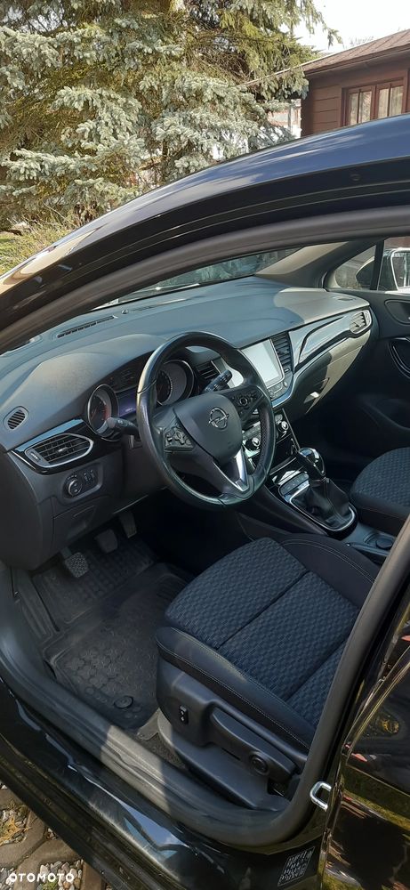 Opel Astra 1.4 T Dynamic - 10