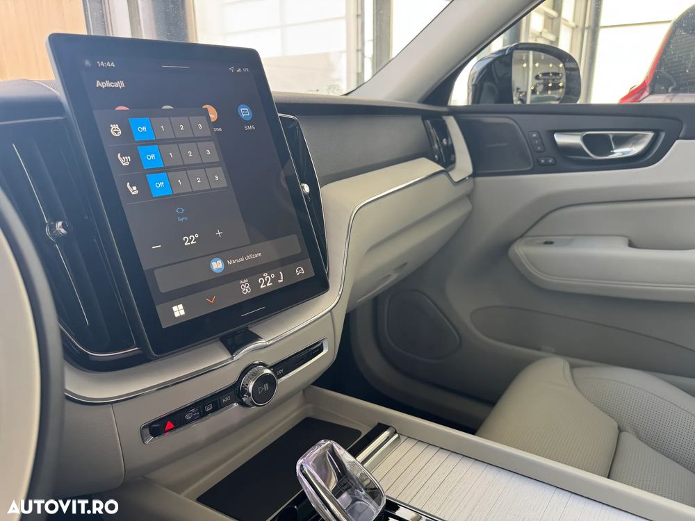 Volvo XC 60 T6 AWD Plus Dark - 15