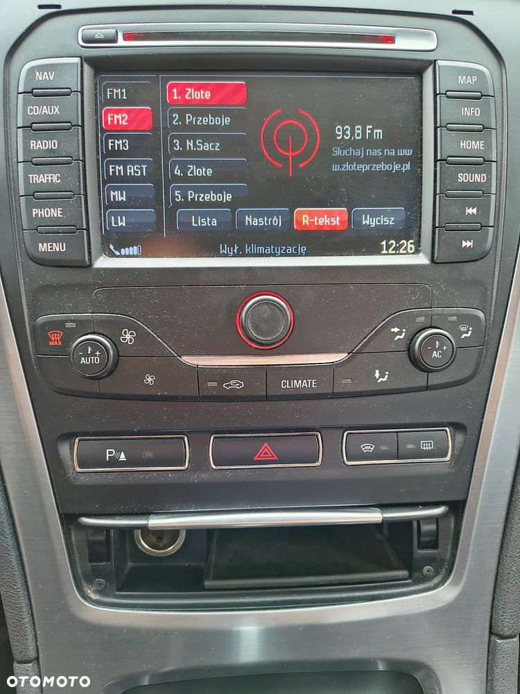 Ford Mondeo - 37