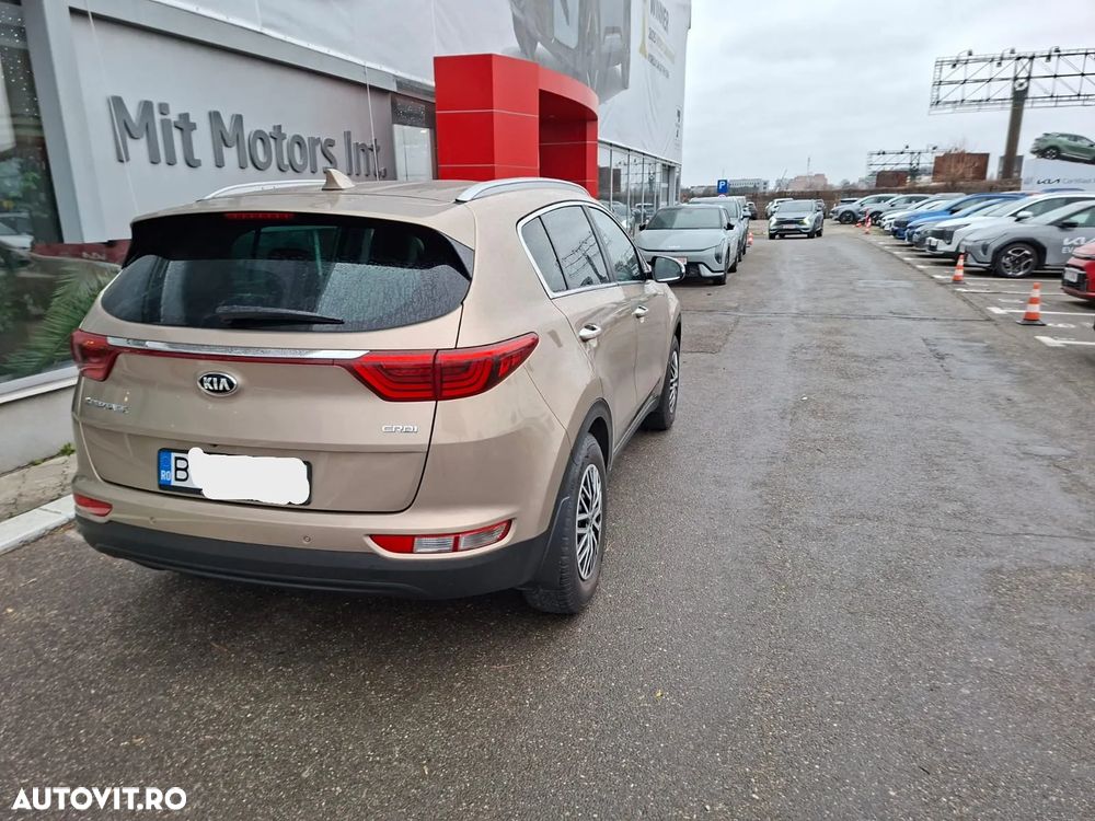 Kia Sportage 1.7 DSL MT 4x2 STYLE - 4