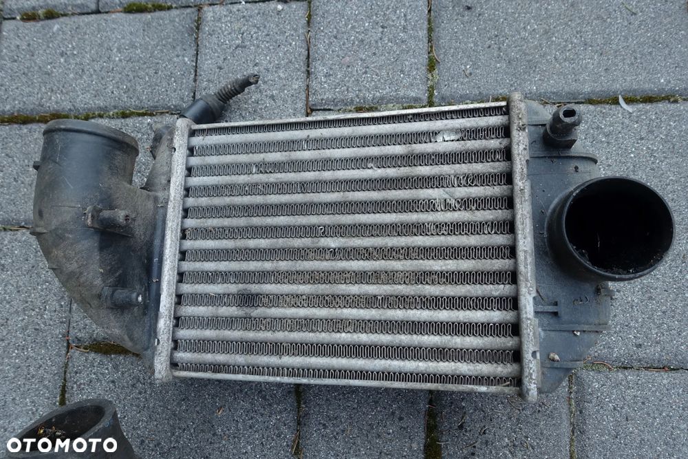 INTERCOOLER AUDI A4 B5 PASSAT B5 1.9 2,5 TDI LEWY PRAWY - 2