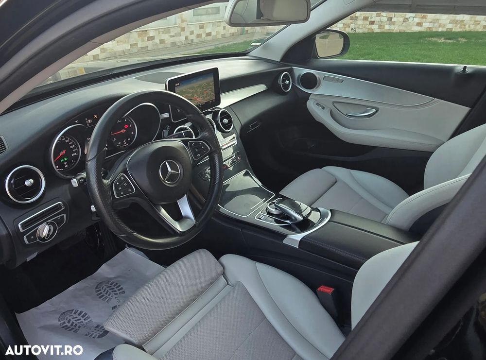 Mercedes-Benz C 220 (BlueTEC) d 7G-TRONIC AMG Line - 26