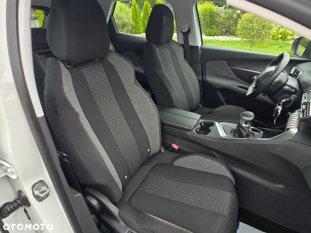 Peugeot 3008 1.6 BlueHDi Active S&S - 13