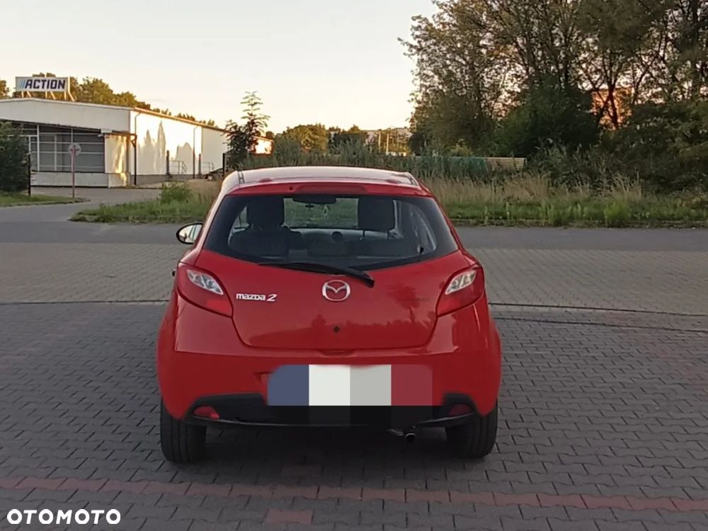 Mazda 2 - 3
