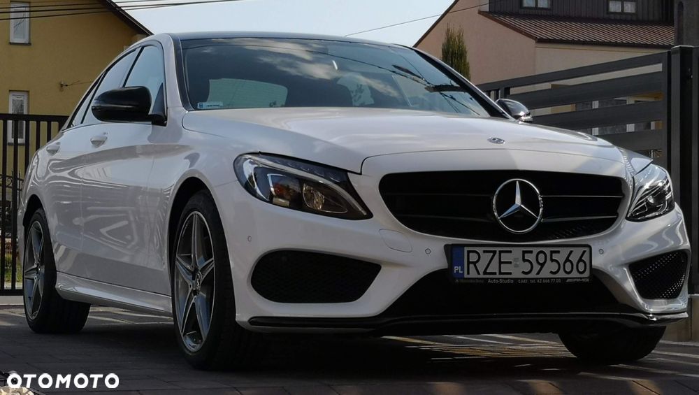 Mercedes-Benz Klasa C 200 4-Matic 9G-TRONIC - 2