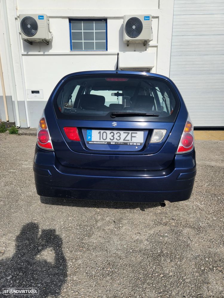 Suzuki Liana 1.3 16V GLX Prestige - 4