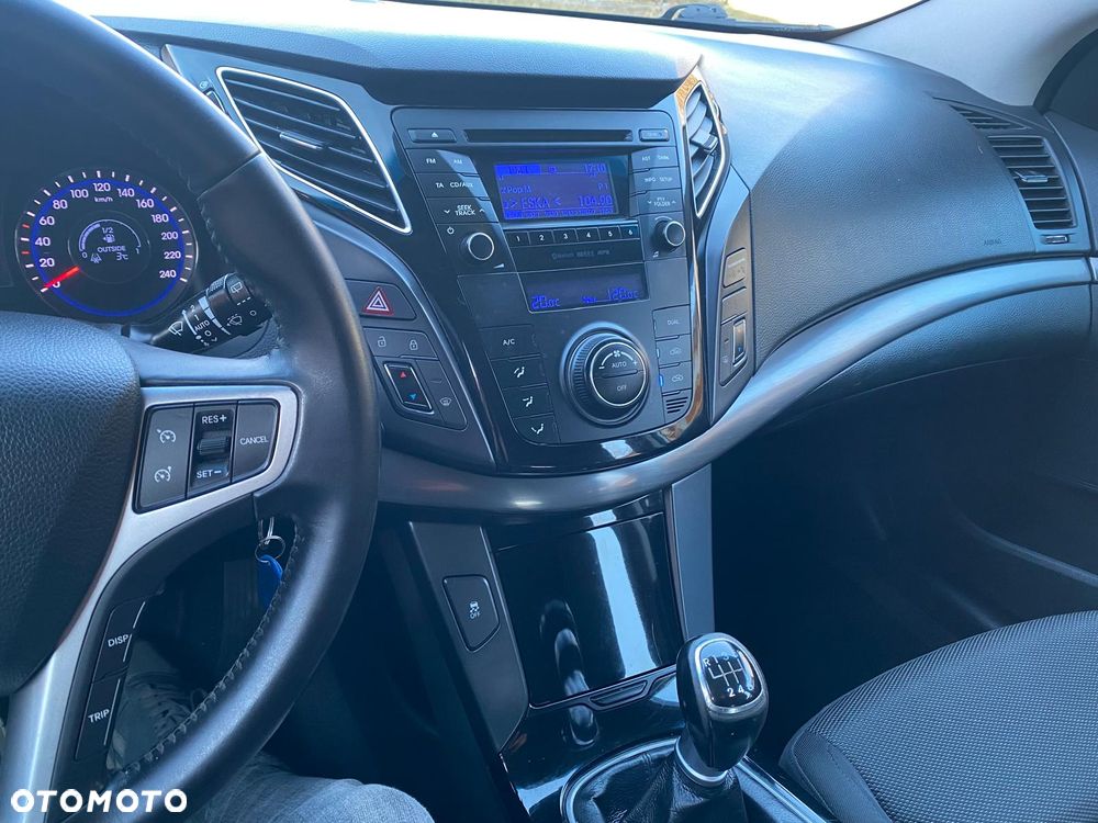 Hyundai i40 Kombi 1.7 CRDi Style - 37