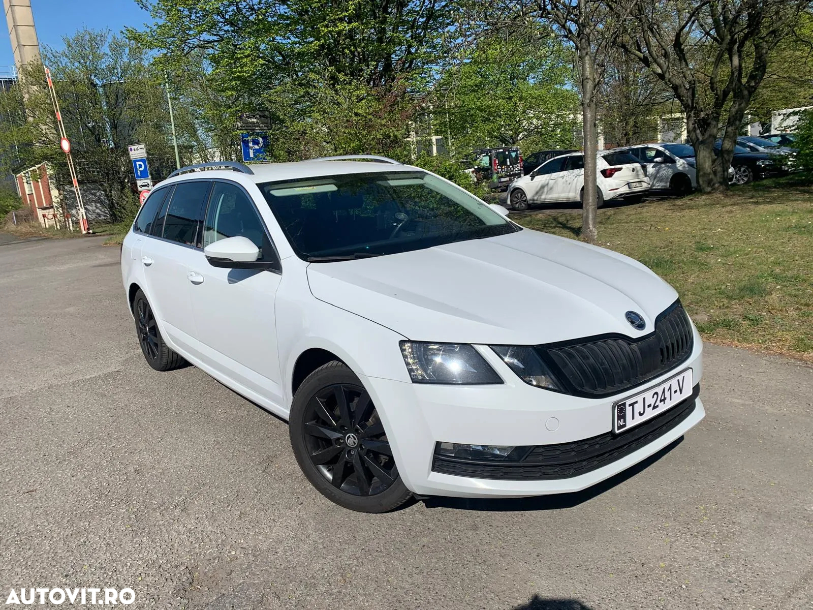 Skoda Octavia Combi Diesel 1.6 TDI Style - 15