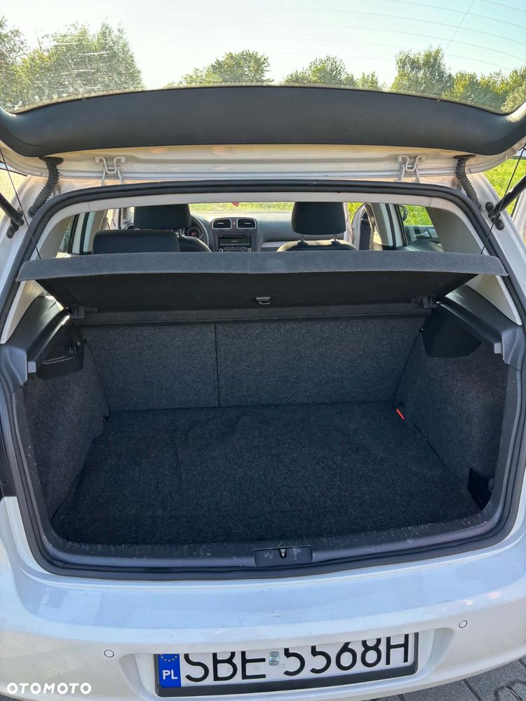 Volkswagen Golf 1.6 TDI DPF Trendline - 13
