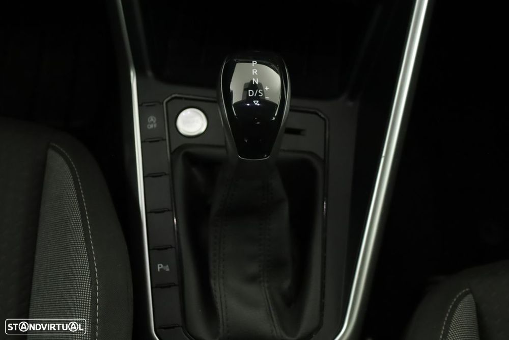 VW Taigo 1.0 TSI Urban DSG - 13