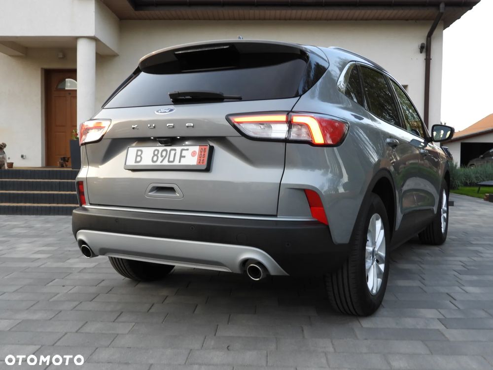 Ford Kuga - 16