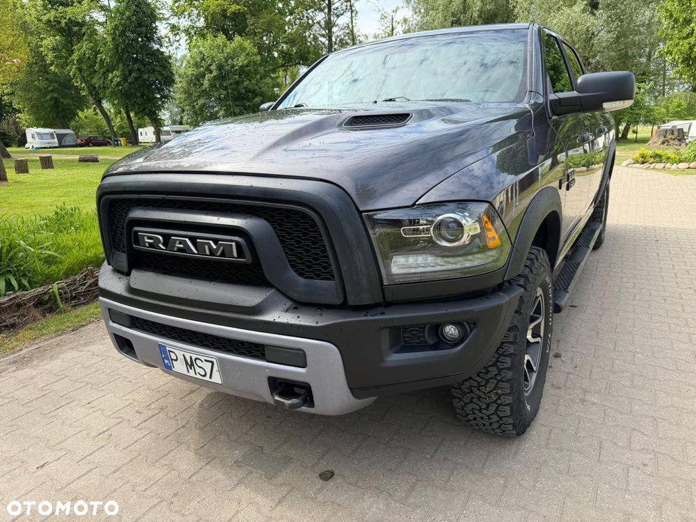 Dodge RAM 5.7 4x4 - 3
