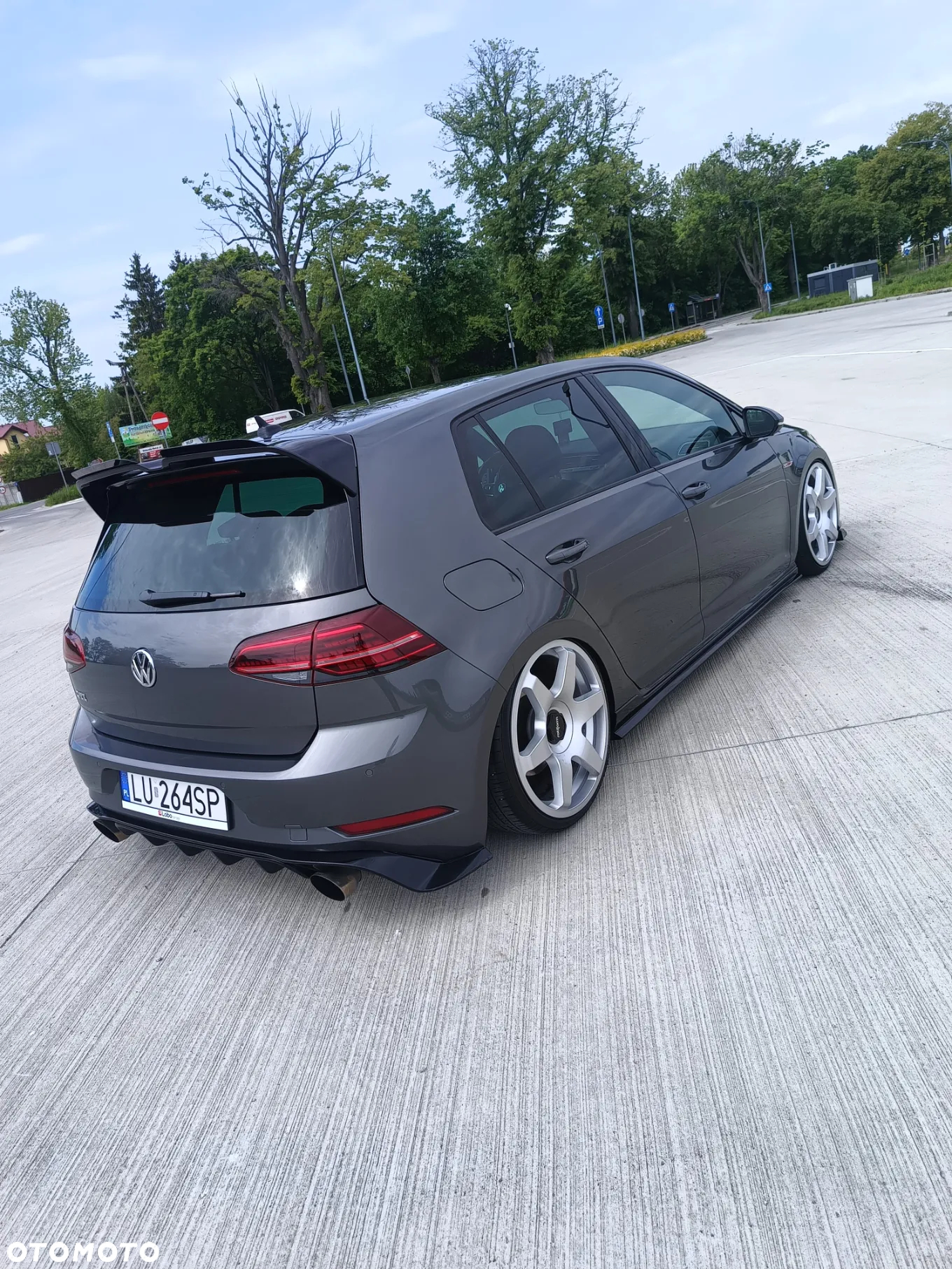 Volkswagen Golf GTI (BlueMotion Technology) - 14