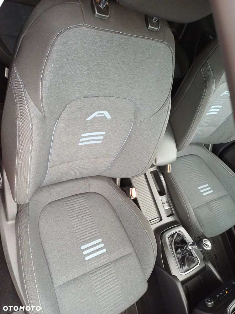 Ford Focus 1.0 EcoBoost mHEV Active X - 33