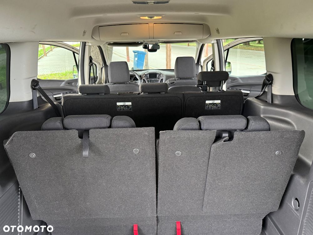 Ford Tourneo Connect Grand - 25