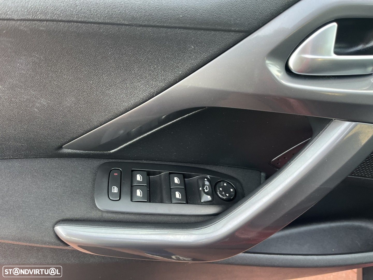 Peugeot 2008 1.5 BlueHDi Allure - 13