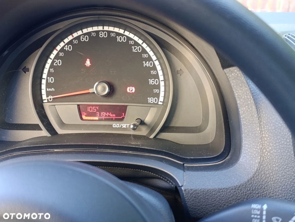 Volkswagen Up 2012 photo 5