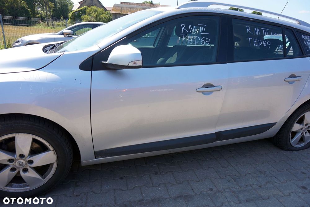 DRZWI PRZEDNIE LEWE MEGANE III PH2 LIFT KOMBI TED69  SREBRNY RENAULT 2010-2013 - 2