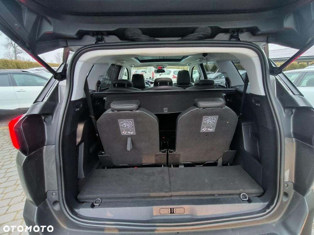 Peugeot 5008 - 20