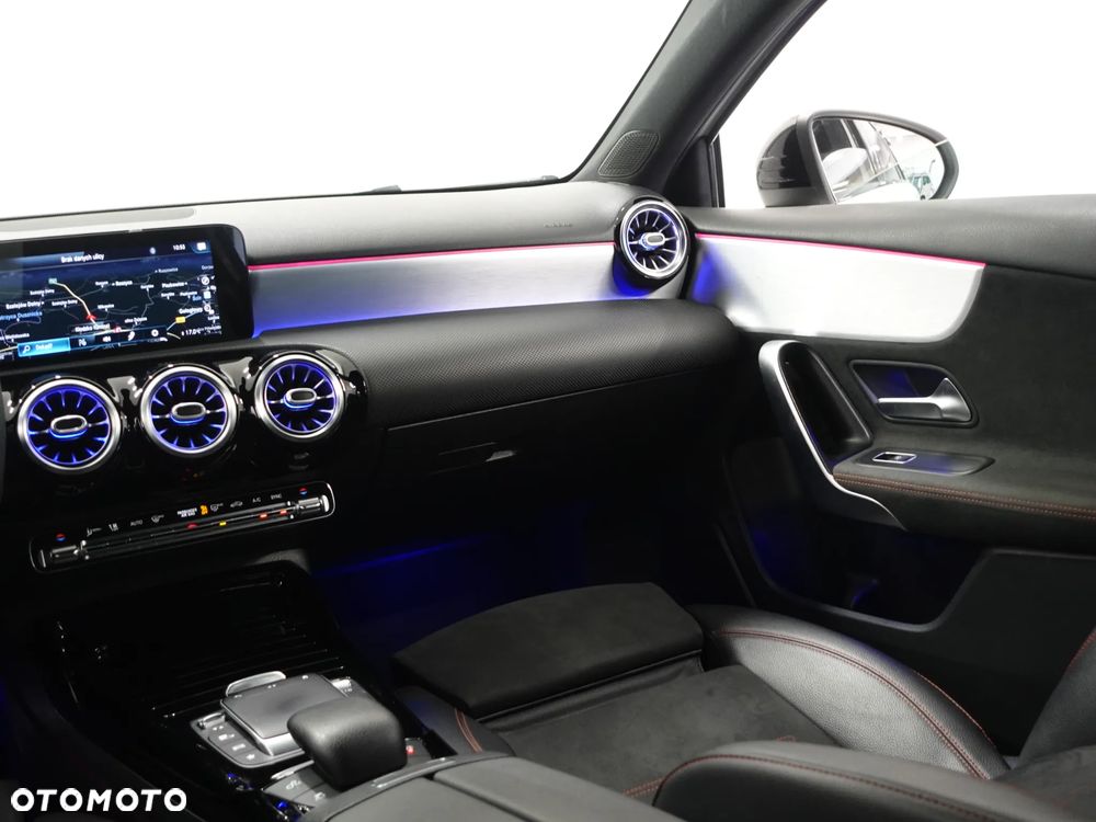 Mercedes-Benz Klasa A 45 S AMG 4-Matic 8G-DCT - 35