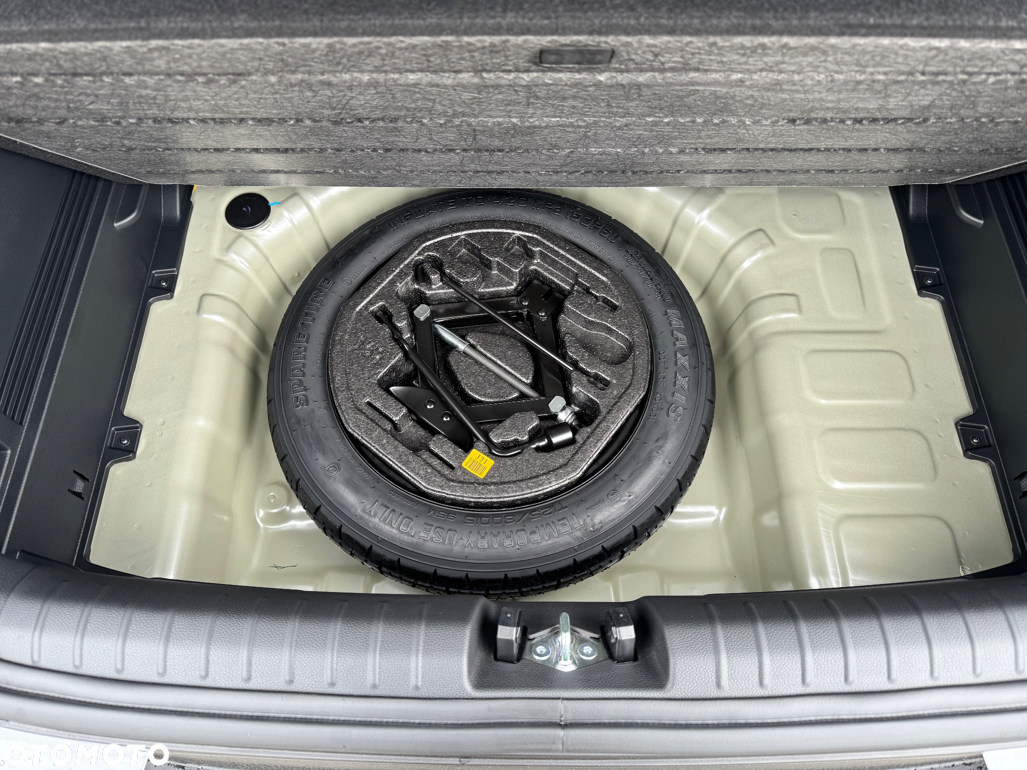Kia Stonic 1.2 M - 10
