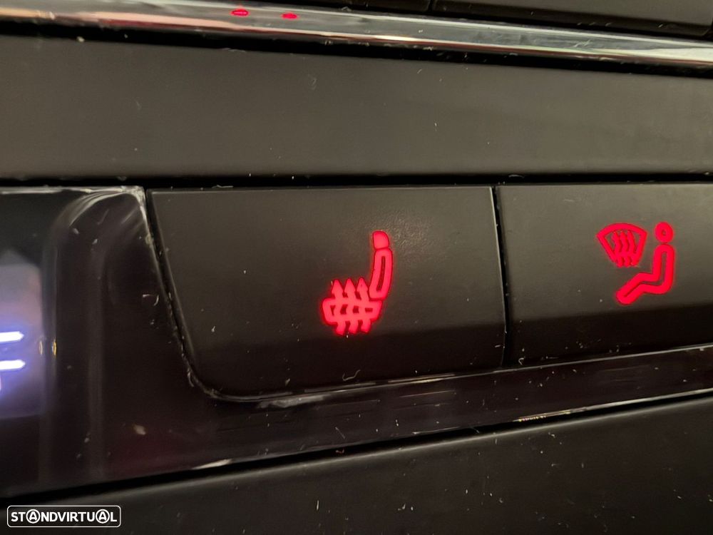 SEAT Leon 2.0 TDI FR S/S - 12