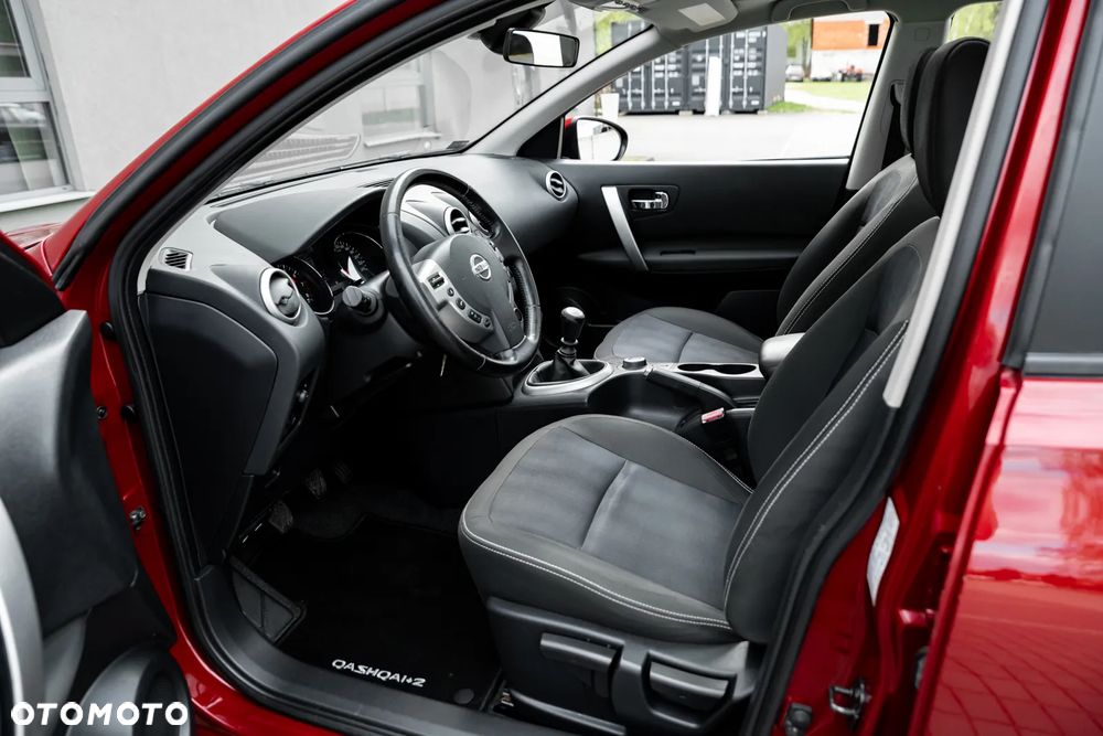Nissan Qashqai+2 2.0 4x4 Tekna Premium - 16