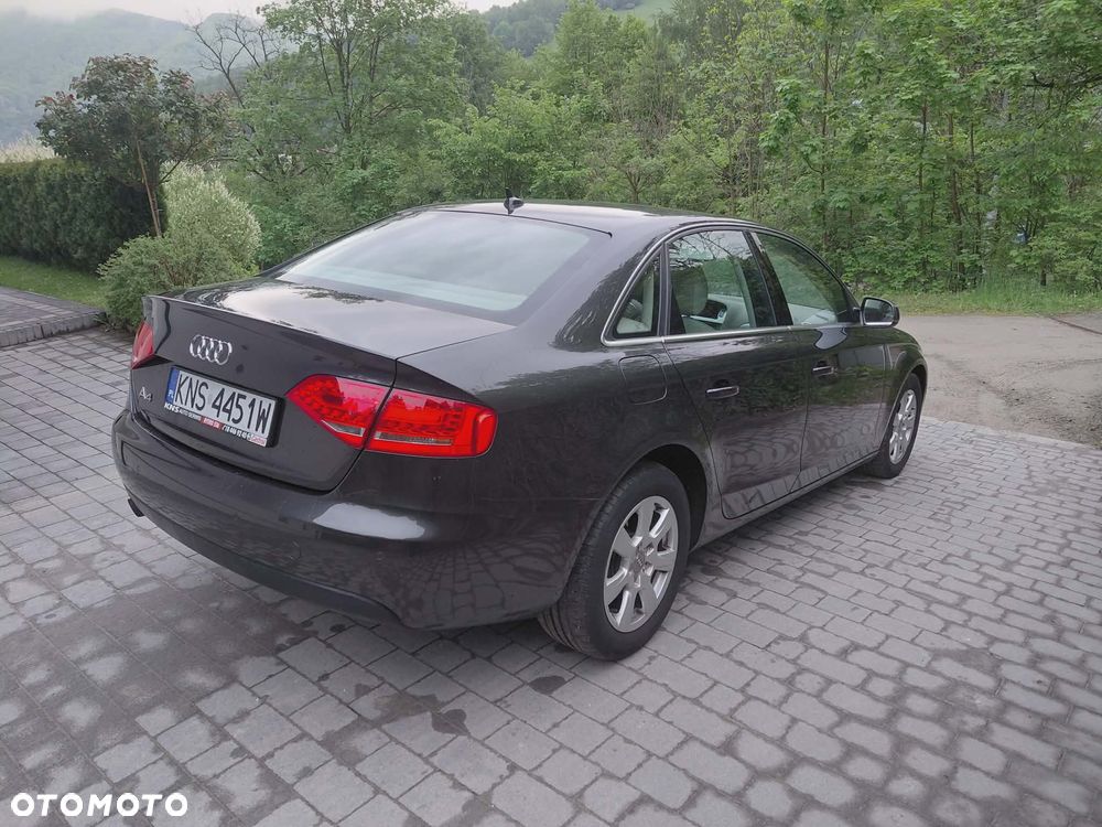 Audi A4 Limousine 1.8 TFSI quattro Attraction - 3