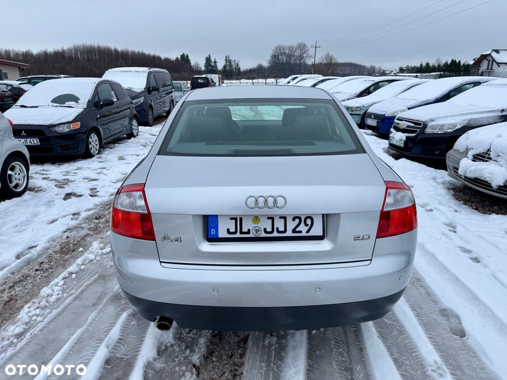 Audi A4 Limousine - 23