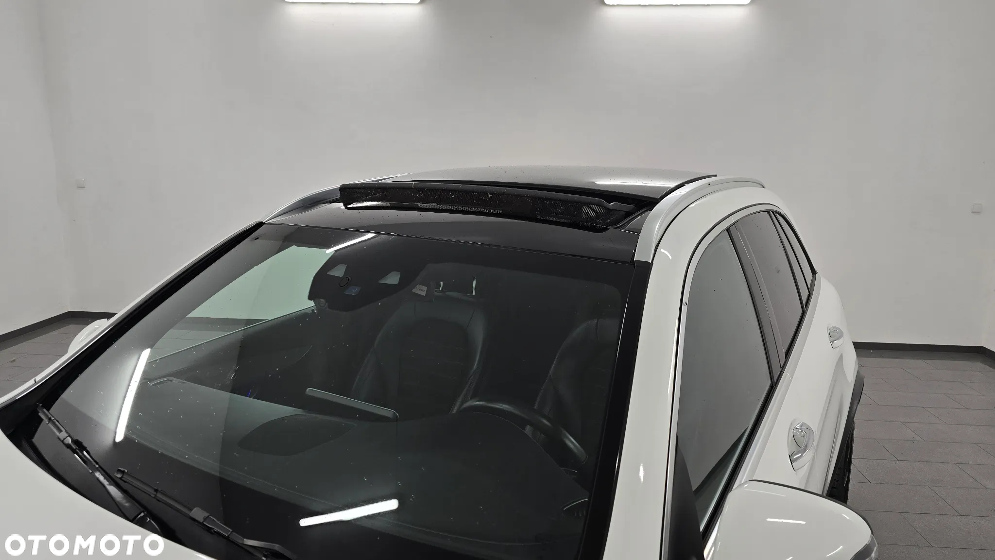 Mercedes-Benz GLC 300 de 4Matic 9G-TRONIC AMG Line Plus - 15