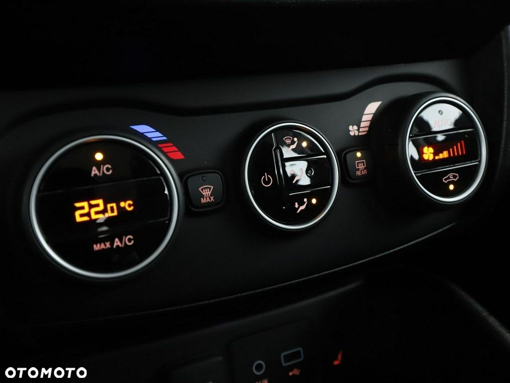 Fiat Tipo 1.4 T-Jet 16v Lounge - 25