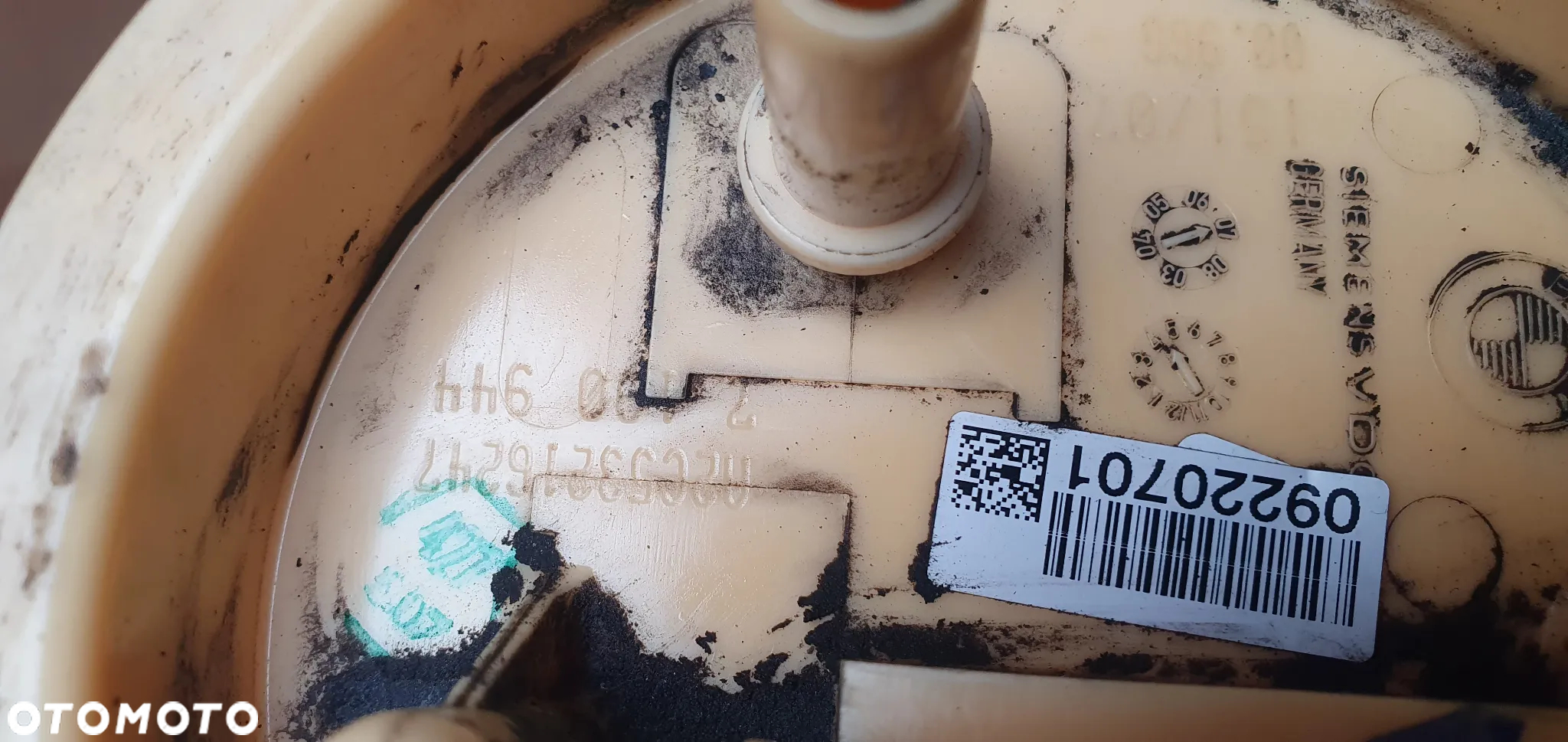 Pływak pompka paliwa czujnik poziomu paliwa BMW I E81 E87 2.0D 7190944 7190943 - 8