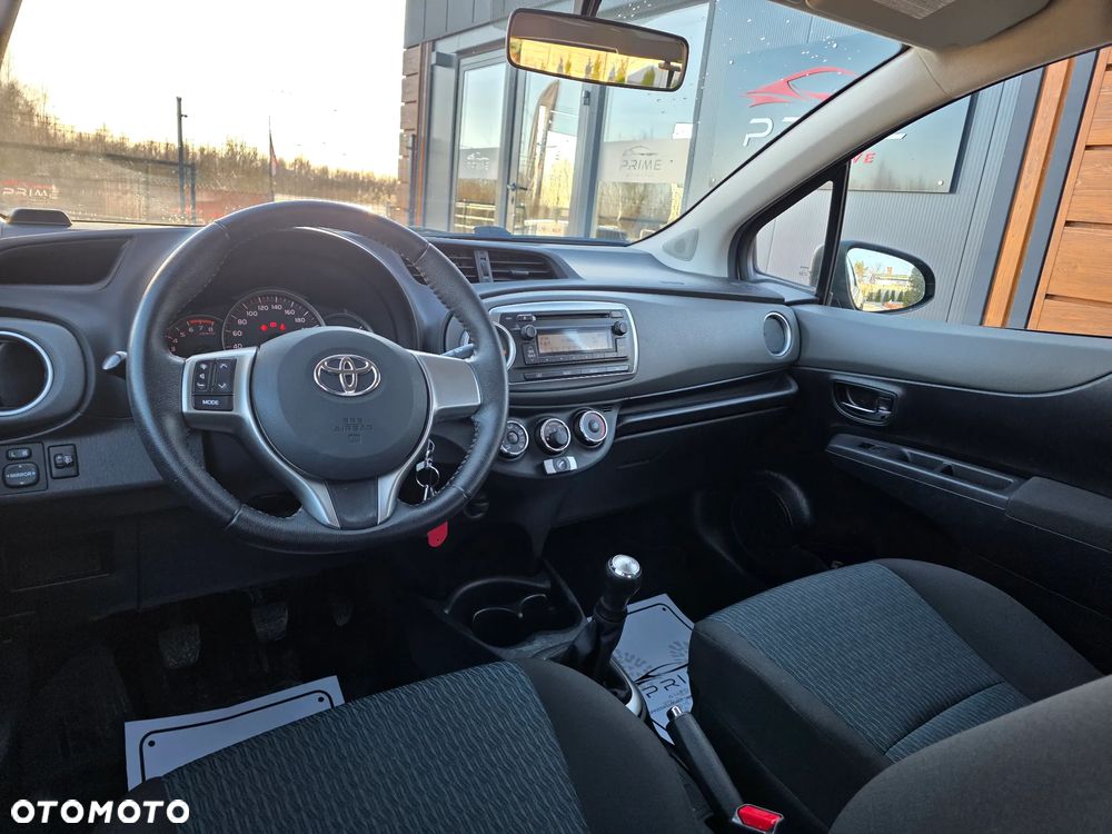 Toyota Yaris 1.0 Luna - 19