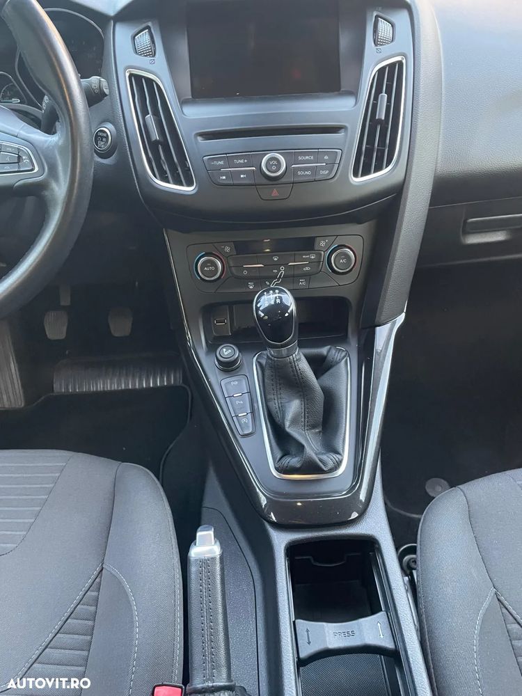 Ford Focus 1.0 EcoBoost Start Stop Trend - 22