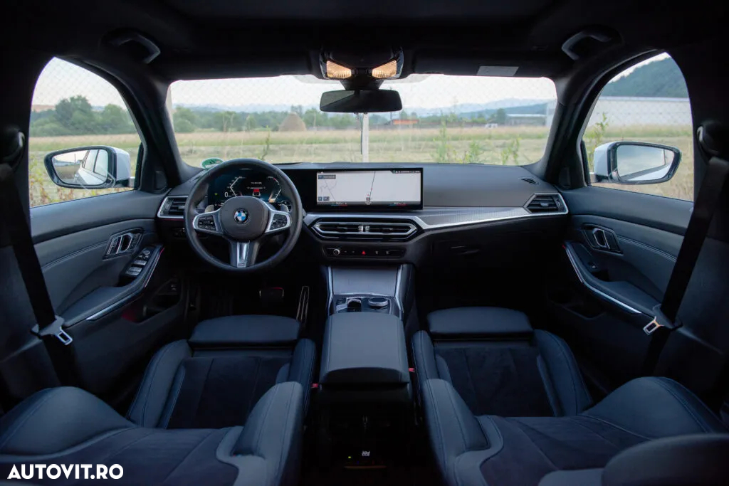 BMW Seria 3 320i AT - 13