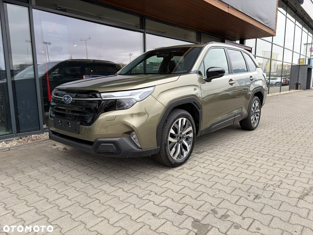Subaru Forester 2.0i-L Platinum (EyeSight) Lineartronic - 1