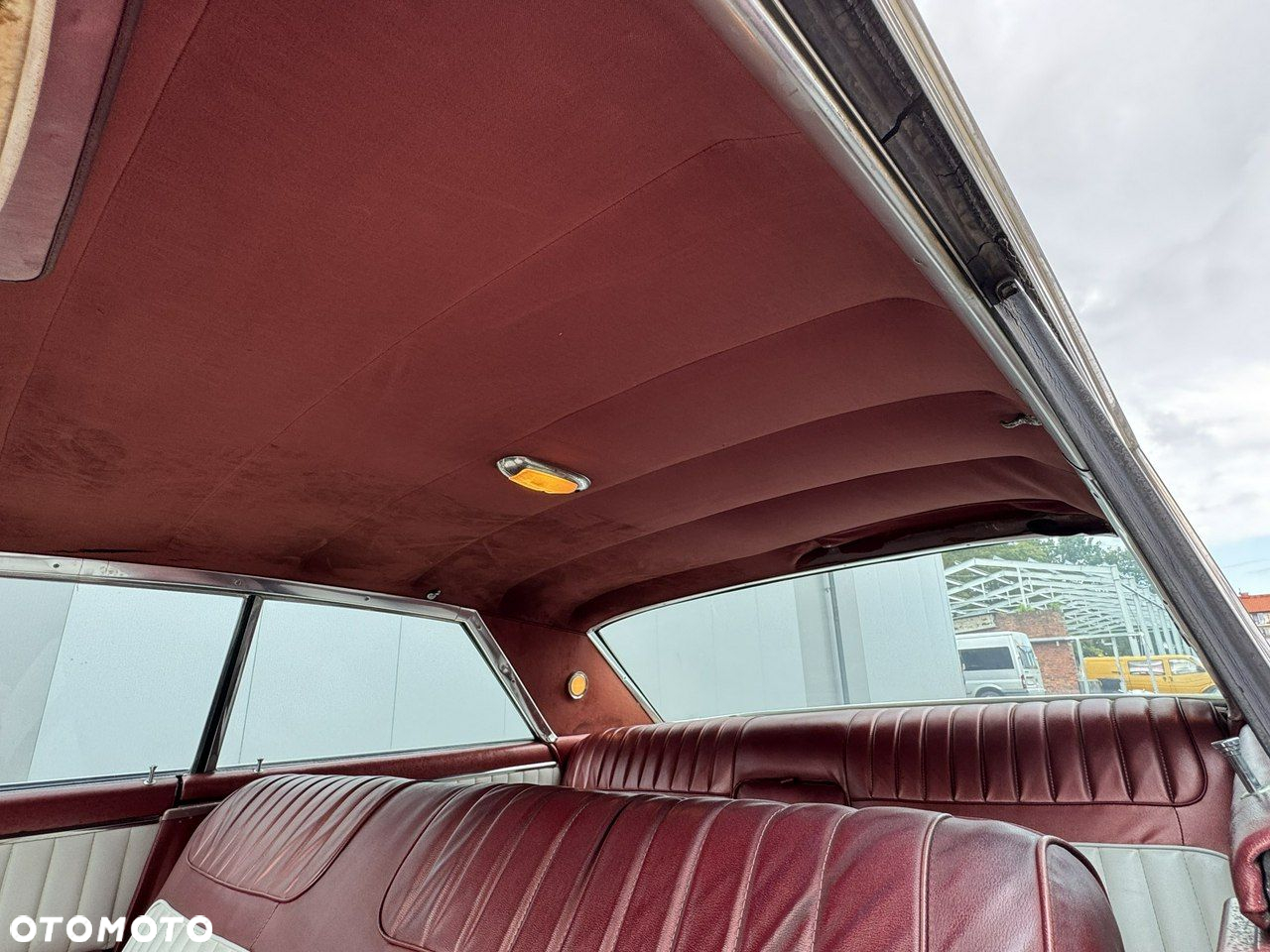 Oldsmobile Inny - 15