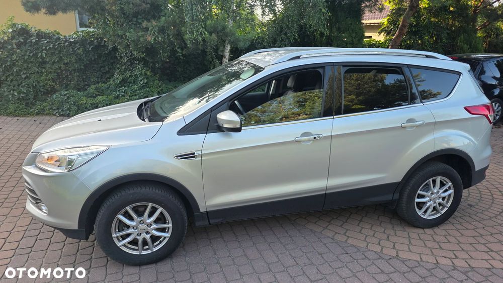 Ford Kuga 1.6 EcoBoost 4x4 Titanium - 8
