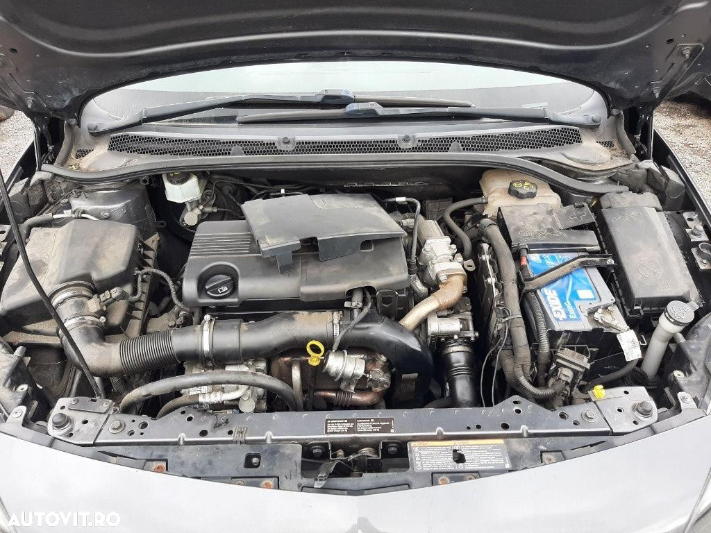 CD player Opel Astra J 2010 HATCHBACK 1.7 CDTI DTJ - 2