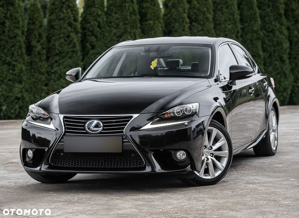 Lexus IS 300h Executive Line - 5