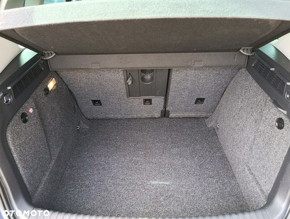 Volkswagen Tiguan - 24