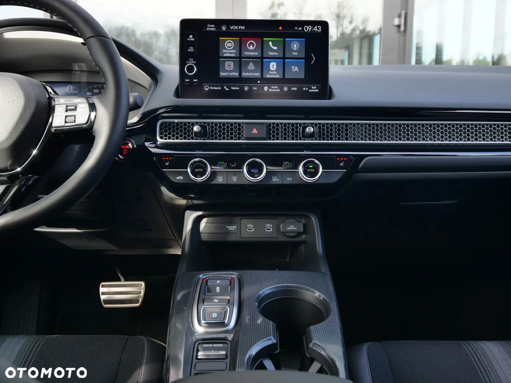 Honda Civic 2.0 i-MMD Sport CVT - 26