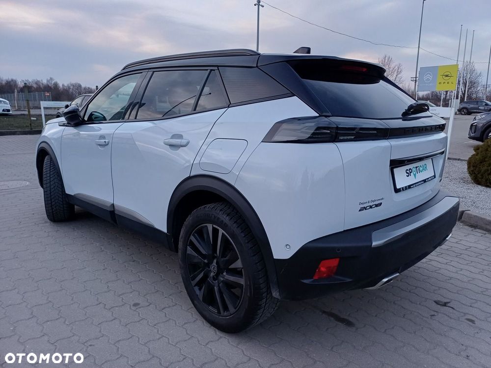 Peugeot 2008 PureTech 130 GT S&S EAT8 - 4