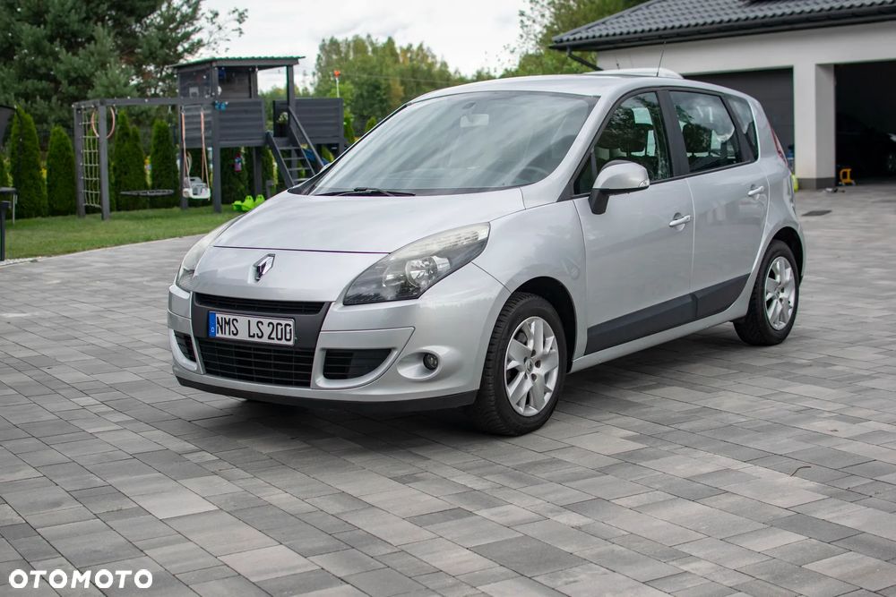 Renault Scenic - 30
