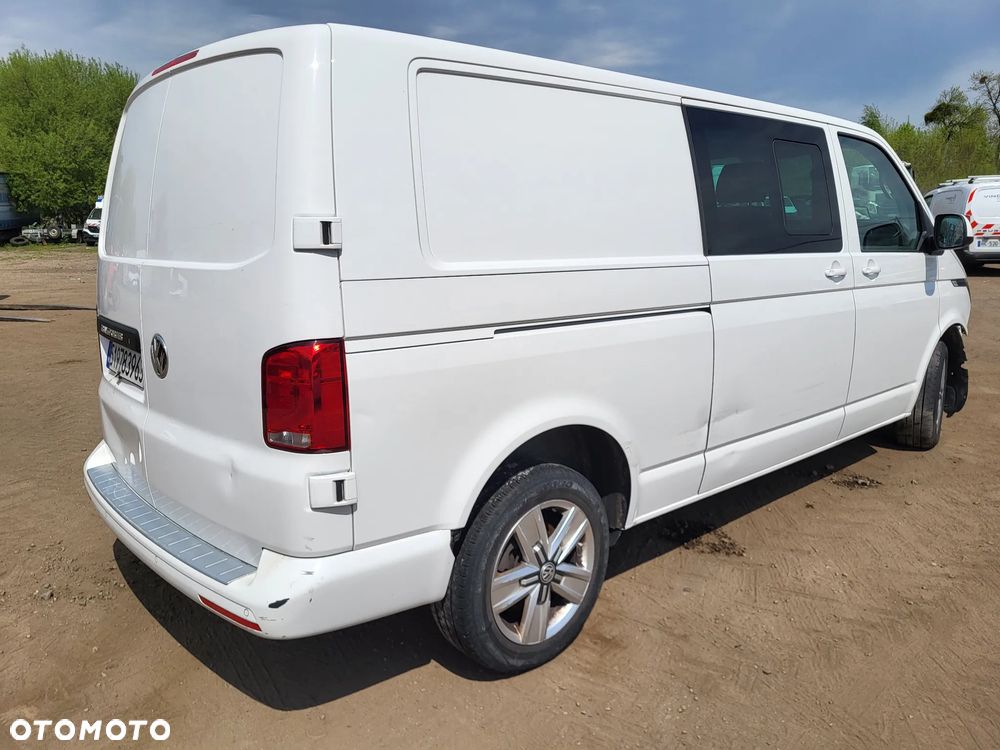 Volkswagen Transporter - 4