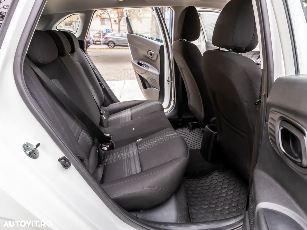 Hyundai i20 1.2 L 84CP 5DR Clasic - 6