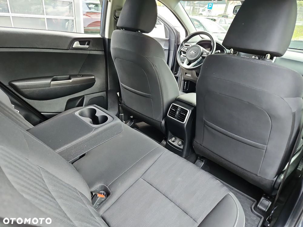 Kia Sportage 1.6 GDI M 2WD - 24